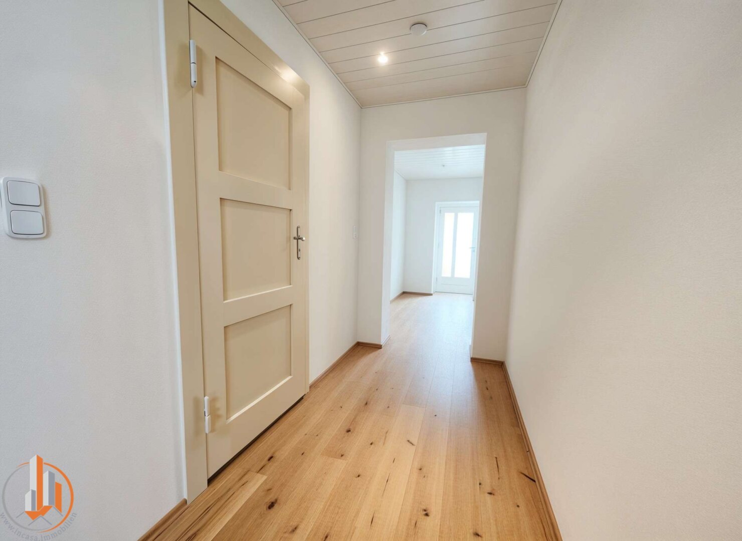 Flur 1 - (KI generiert)