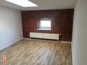 Schlafzimmer 3 DG vor Einzug der aktuellen Mieter