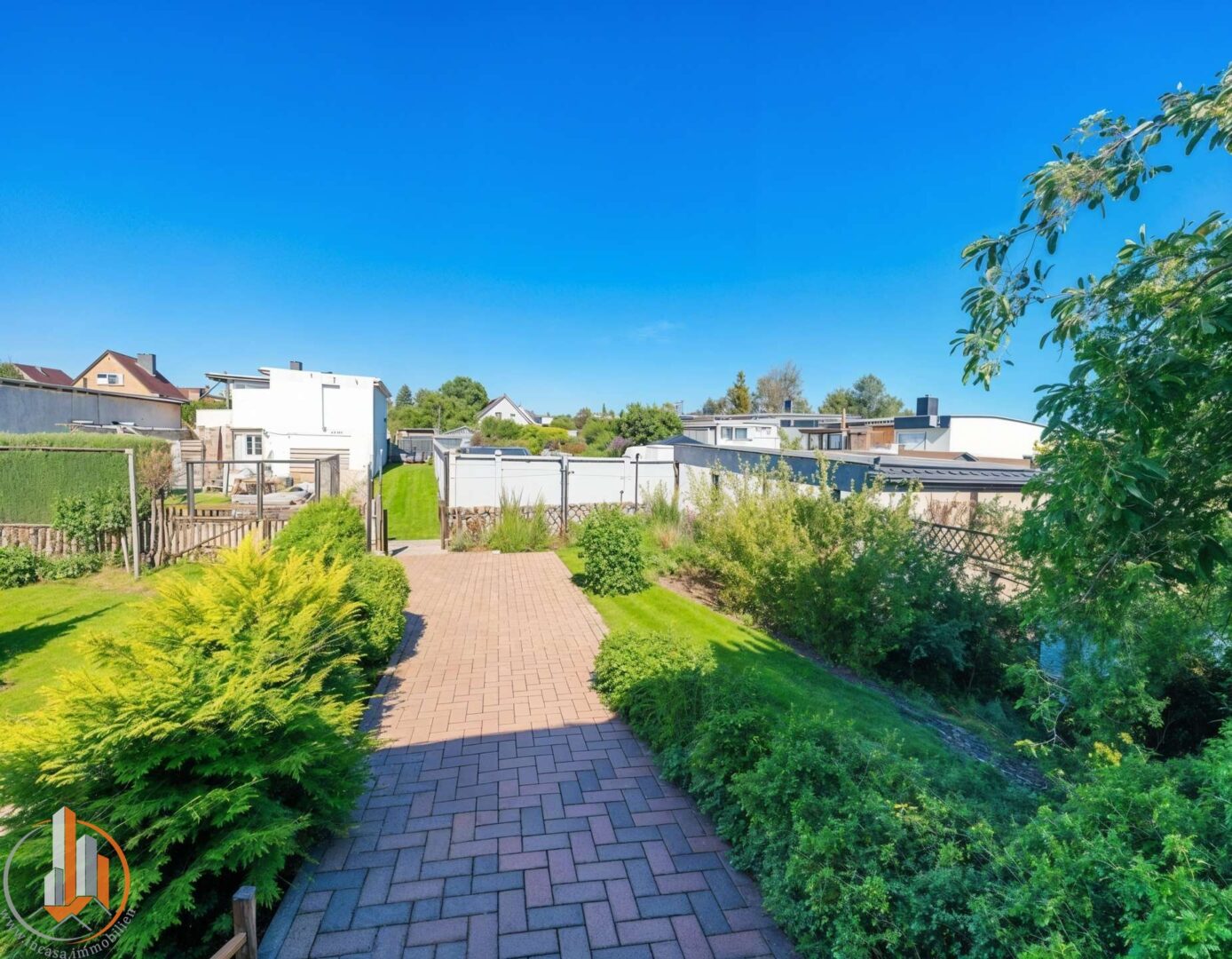 Blick von der Terrasse - (KI generiert)