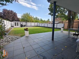 Blick in den Garten